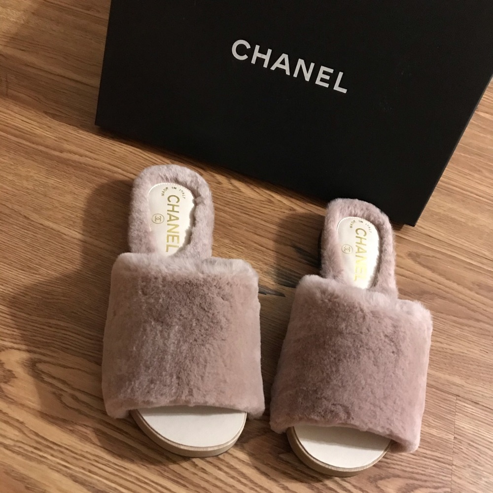 NWT Chanel Rabbit Fur Mules